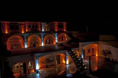 Отель Ottoman Cave Suites