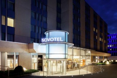Отель Novotel Zurich Airport Messe