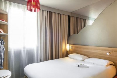 Отель Ibis Styles Paris Alesia Montparnasse Hotel