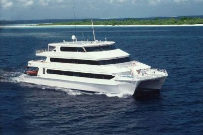 Отель Four Seasons Explorer