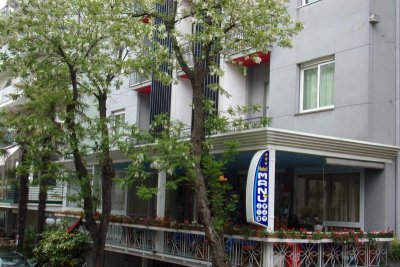 Отель Hotel Manu