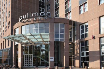 Отель Pullman Stuttgart Fontana