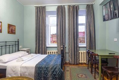 ДРУЗЬЯ. КОМНАТЫ. ВОССТАНИЯ 13