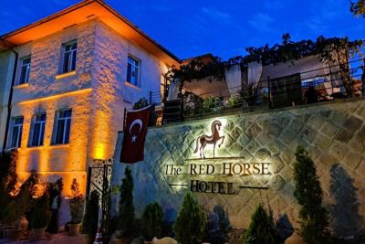 Отель The Red Horse Hotel