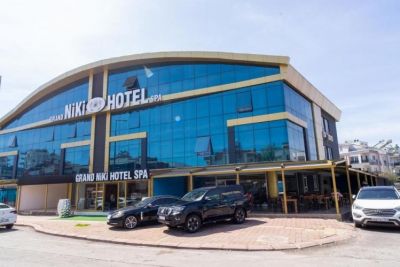 GRAND NIKI HOTEL & SPA