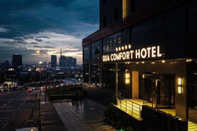 QUA COMFORT HOTEL