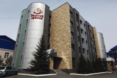 Отель Золотой Дракон
