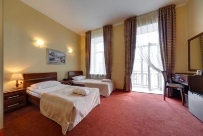 SOLO ИСААКИЕВСКАЯ ПЛОЩАДЬ