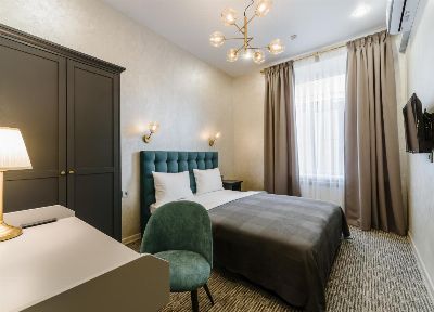 SIMPLE WEEKEND INN (СИМПЛ ВИКЕНД ИНН)