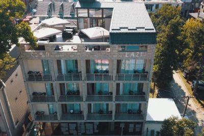 HOTEL LAZI
