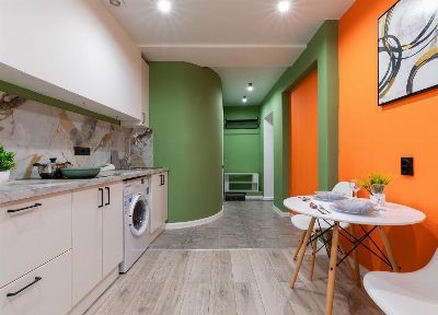 ВСЕМ ДОМ НА НАБЕРЕЖНОЙ КУТУЗОВА