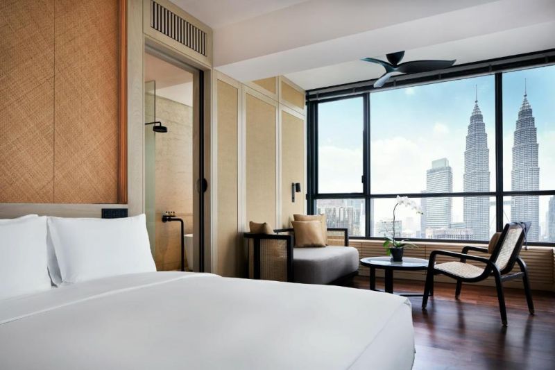 deluxe suite