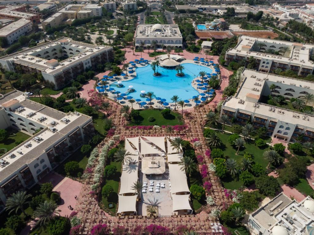 Фото отеля DESERT ROSE RESORT