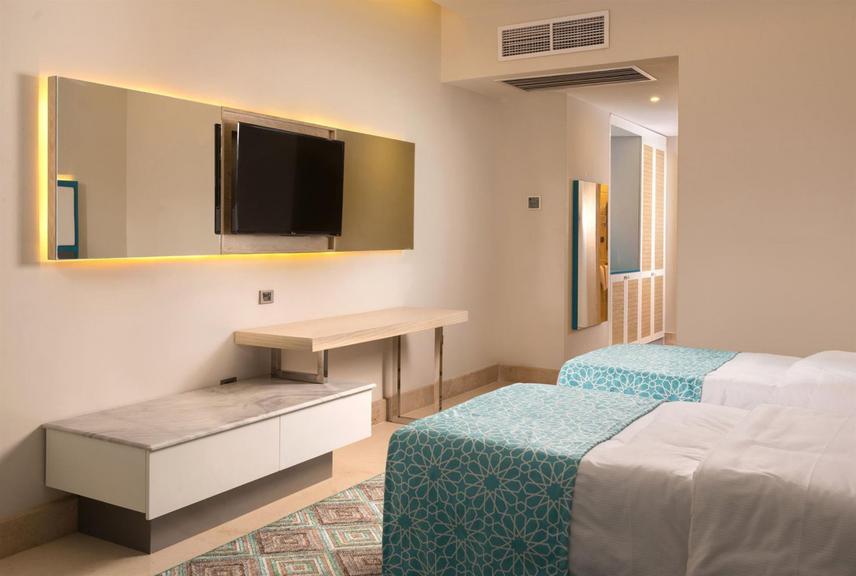 Фото отеля GRAVITY HOTEL & AQUA PARK SAHL HASHEESH