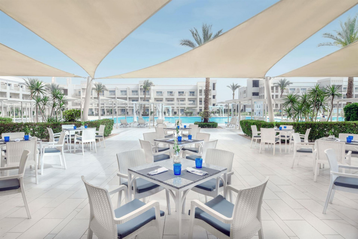 Фото отеля JAZ AQUAVIVA MAKADI BAY 