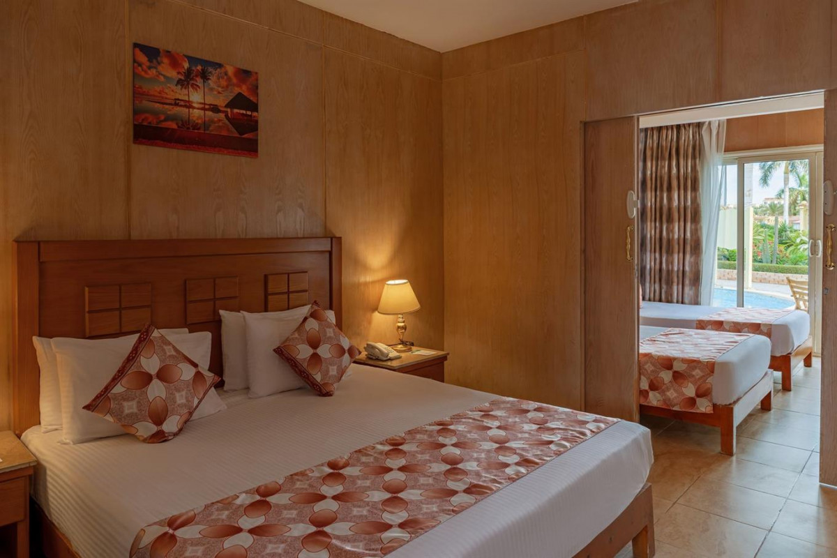 SUNRISE ALORA AQUA PARK RESORT (EX. CAESAR PALACE)