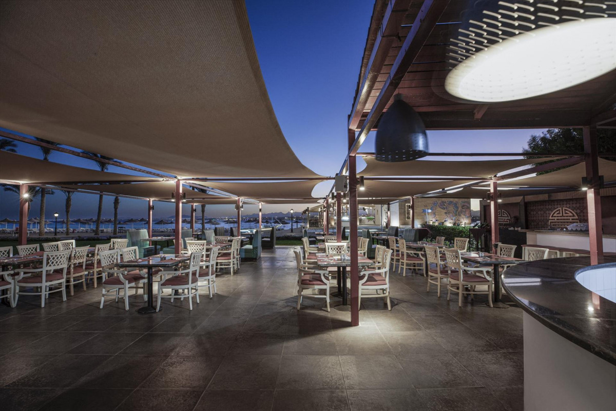 Фото отеля PYRAMISA BEACH RESORT SAHL HASHEESH