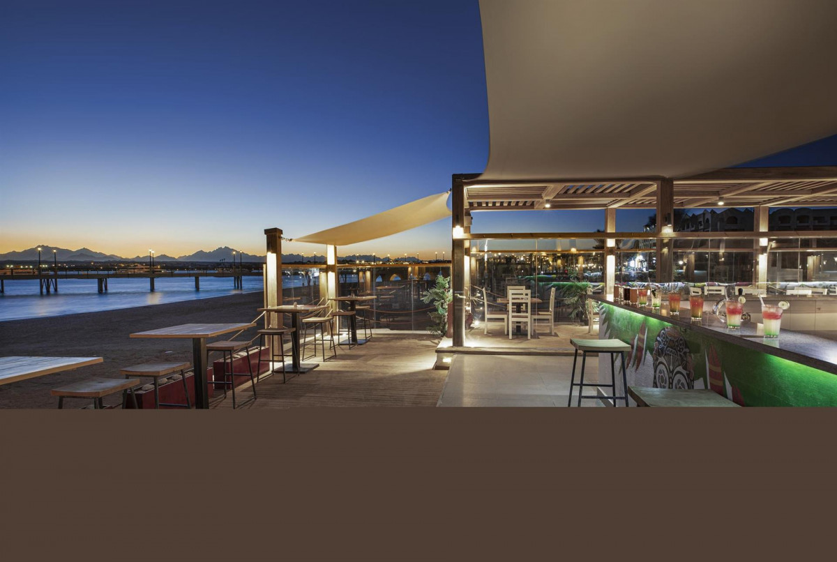 Фото отеля PYRAMISA BEACH RESORT SAHL HASHEESH