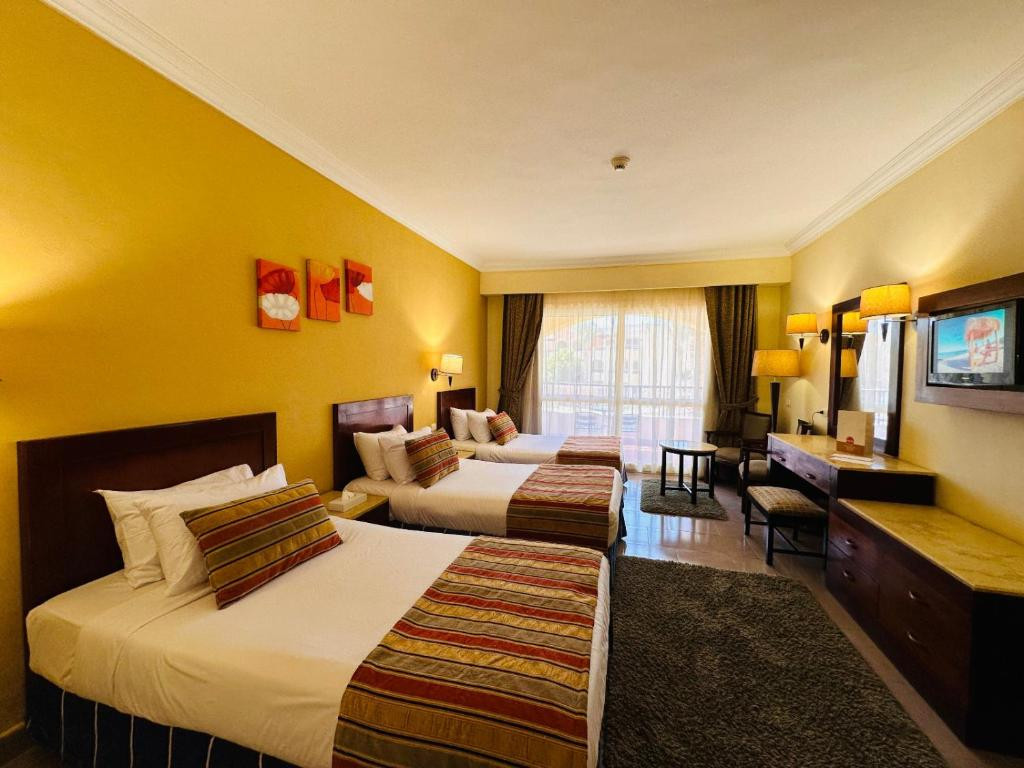 Фото отеля REGENCY PLAZA AQUA PARK & SPA