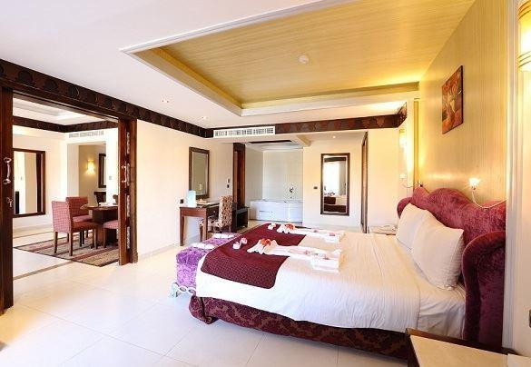 Фото отеля REHANA ROYAL BEACH RESORT AQUA PARK & SPA