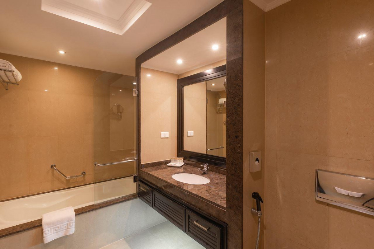 Фото отеля STELLA DI MARE BEACH HOTEL & SPA