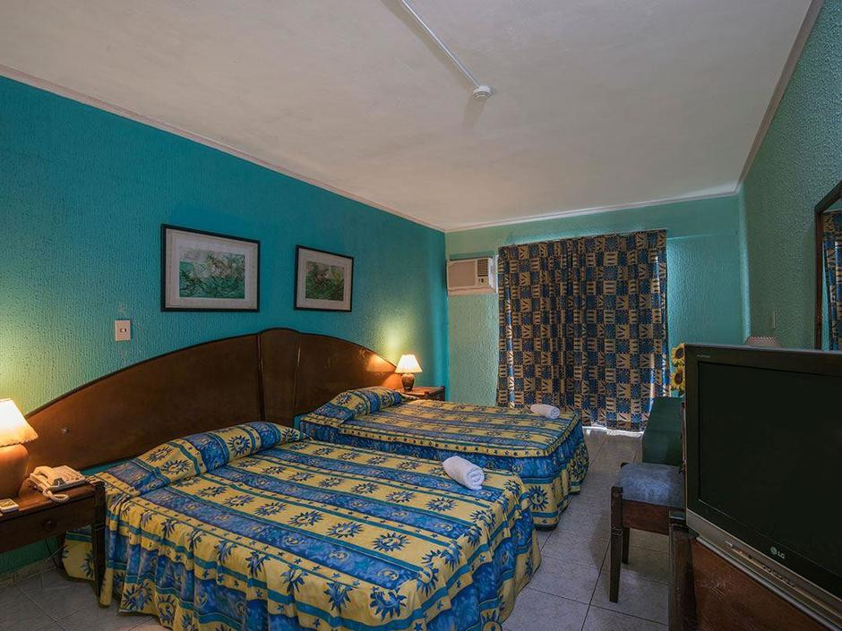 Фото отеля GRAN CARIBE SUN BEACH (EX. SUN BEACH BY EXCELLENCE)