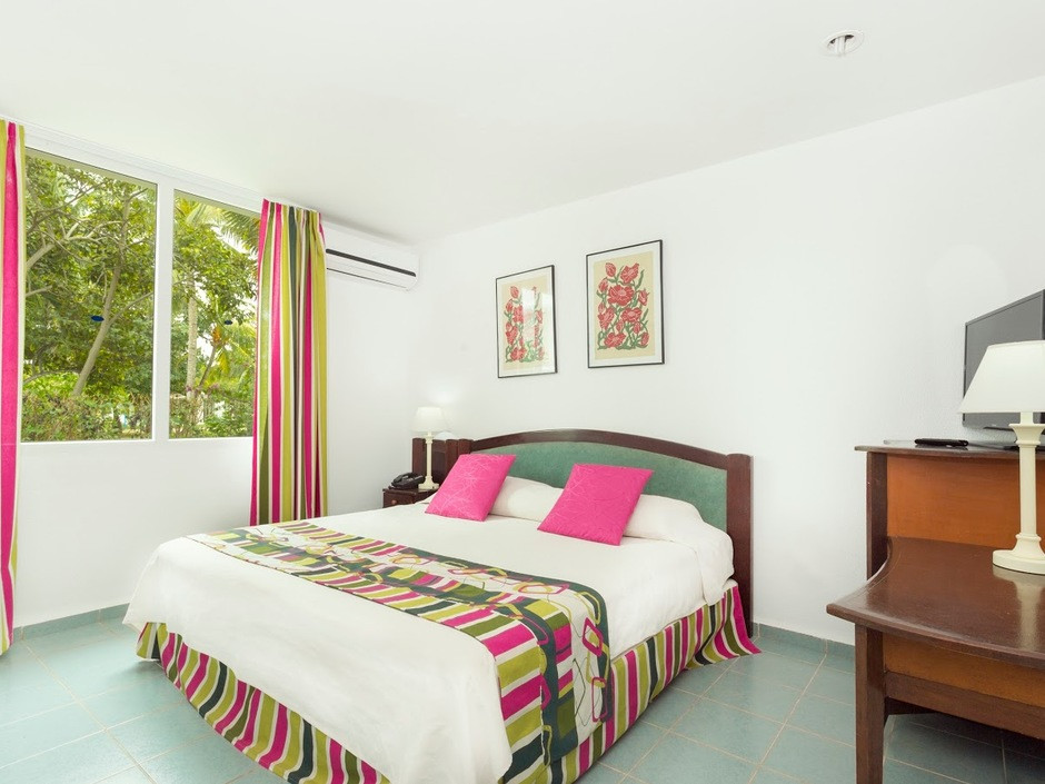 Фото отеля GRAN CARIBE VILLA CUBA (EX. BE LIVE EXPERIENCE VARADERO)