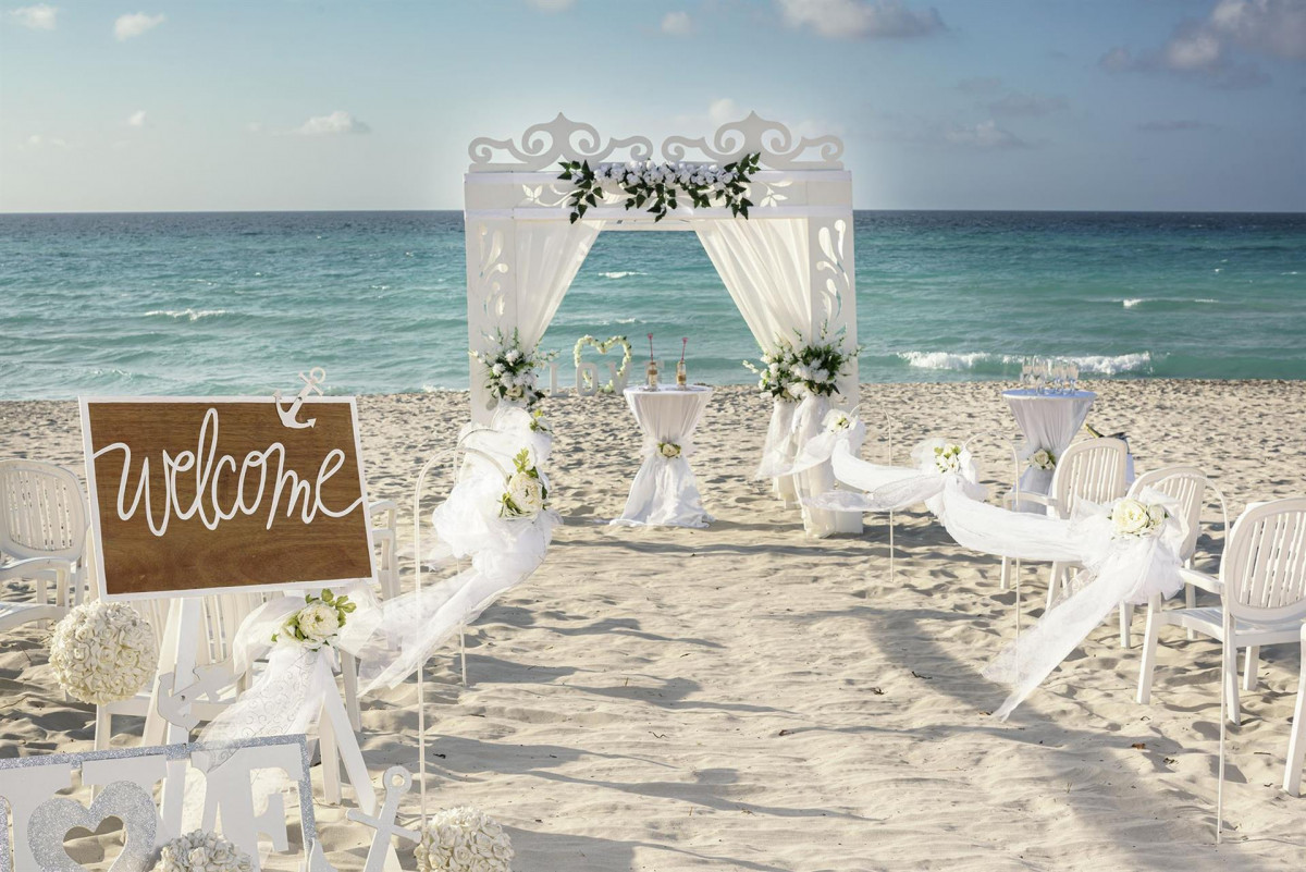 Фото отеля BARCELO SOLYMAR