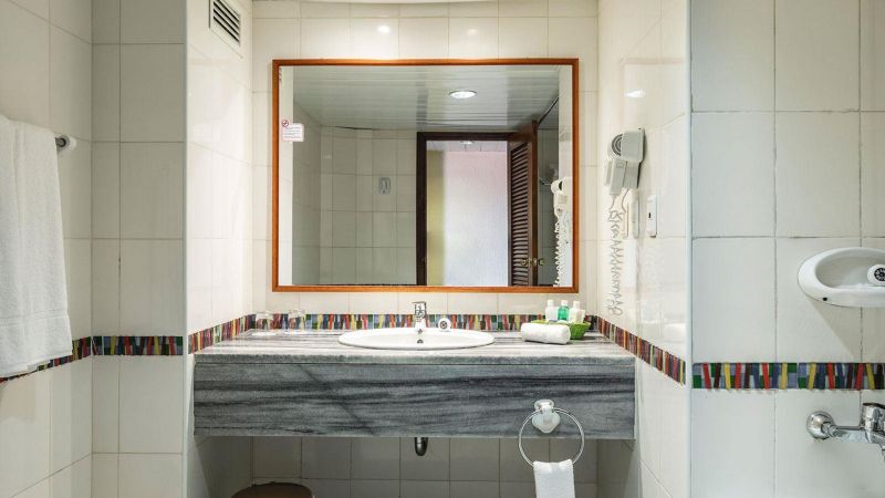 Фото отеля CUBANACAN LOS CACTUS ADULTS ONLY 16+ (EX. BE LIVE LOS CACTUS)