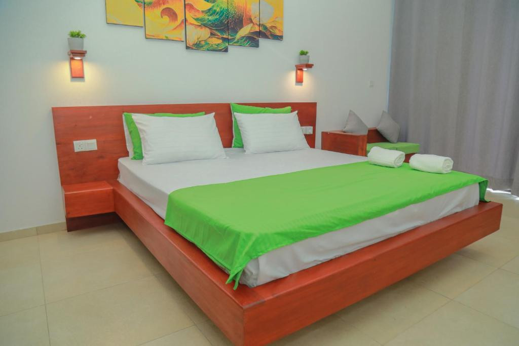 Фото отеля TRAVELLERS HOTEL HIKKADUWA