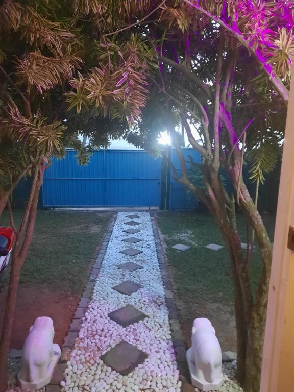 Фото отеля WHITE SURFING BEACH RESORT