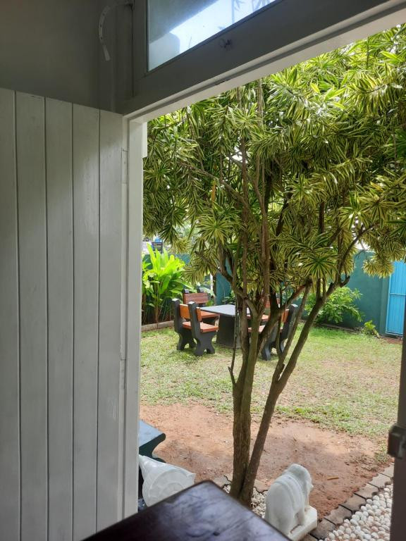 Фото отеля WHITE SURFING BEACH RESORT