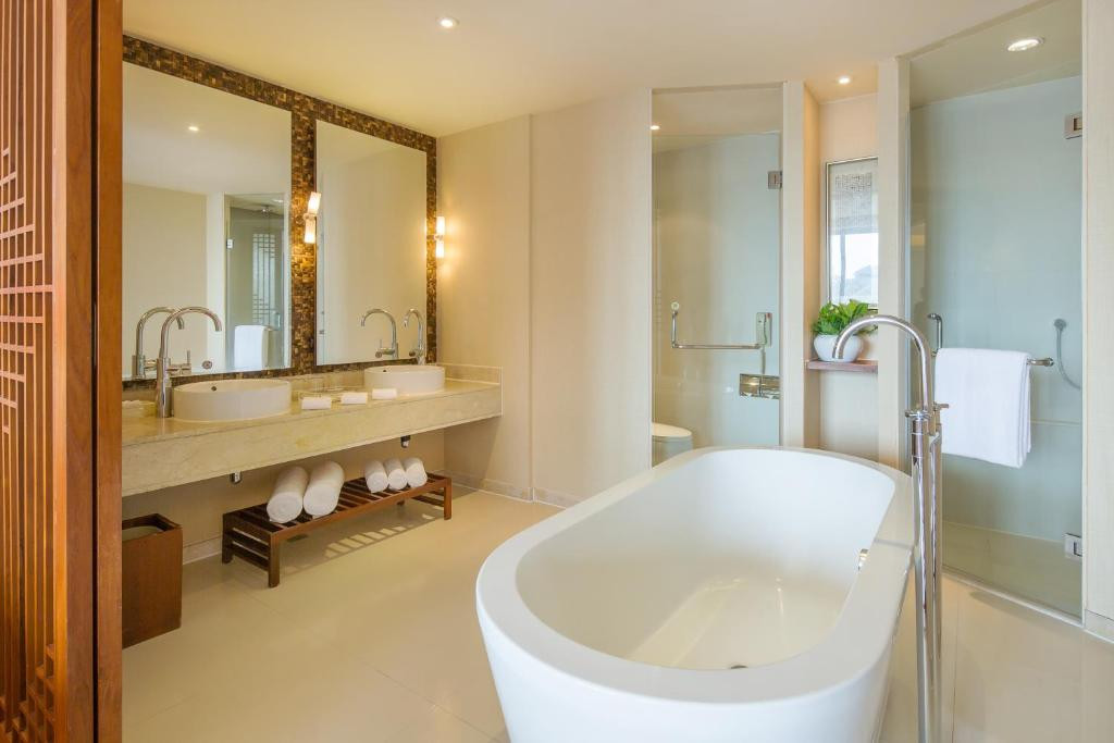 Фото отеля SANYA YALONG BAY SWISS & MERCURE HOTELS