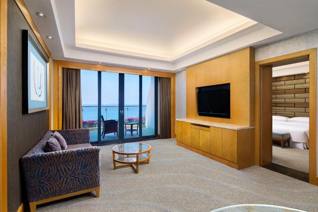 Фото отеля FOUR POINTS BY SHERATON HAINAN SANYA