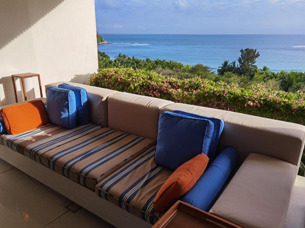 Фото отеля INTERCONTINENTAL SANYA RESORT