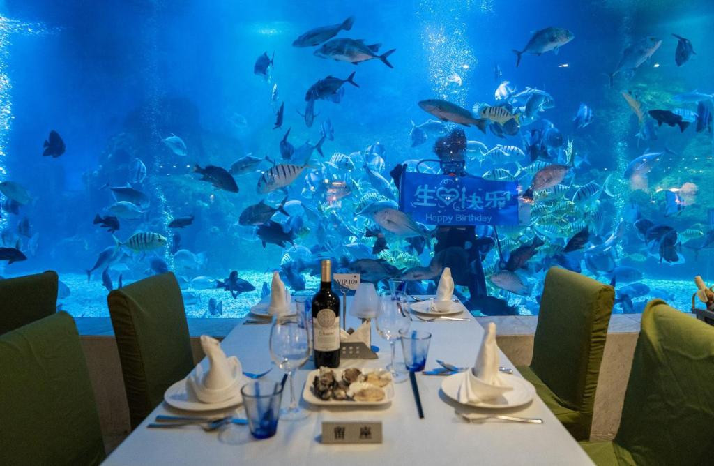 Фото отеля PALACE RESORT YALONG BAY SANYA