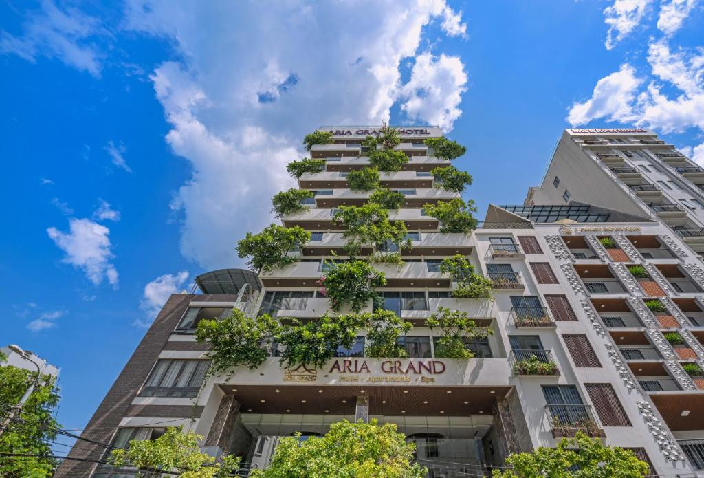 Aria Grand Hotel Apt 4*
