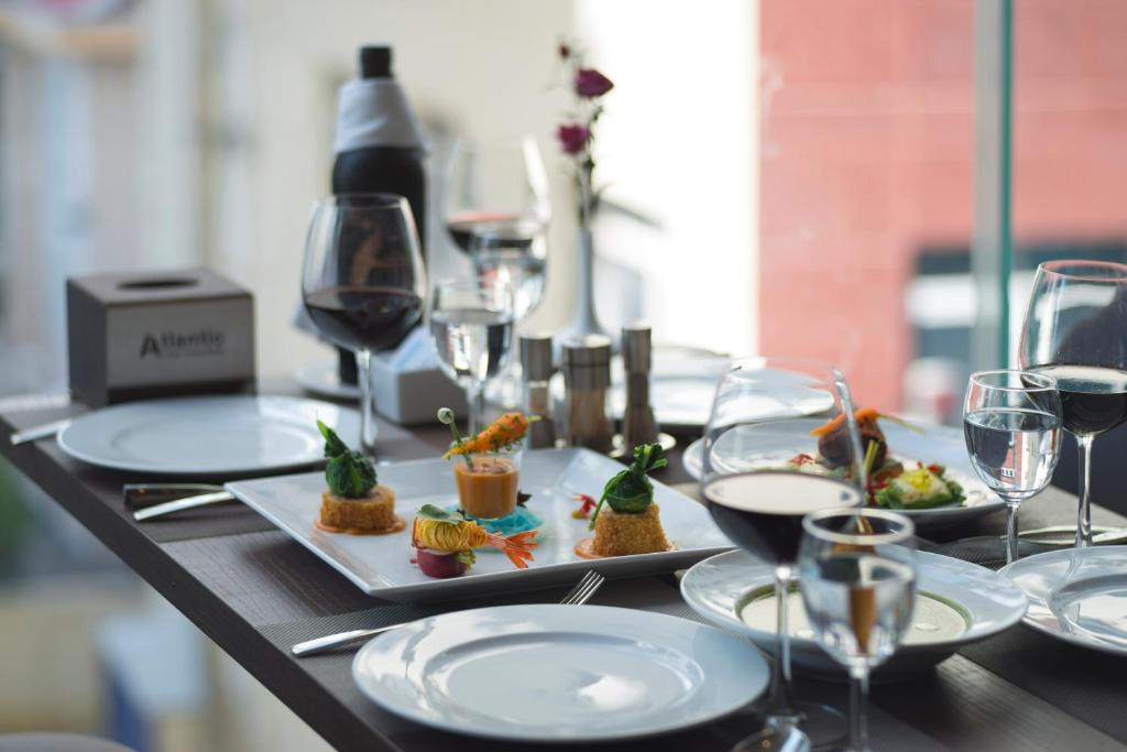 Фото отеля ATLANTIC NHA TRANG HOTEL