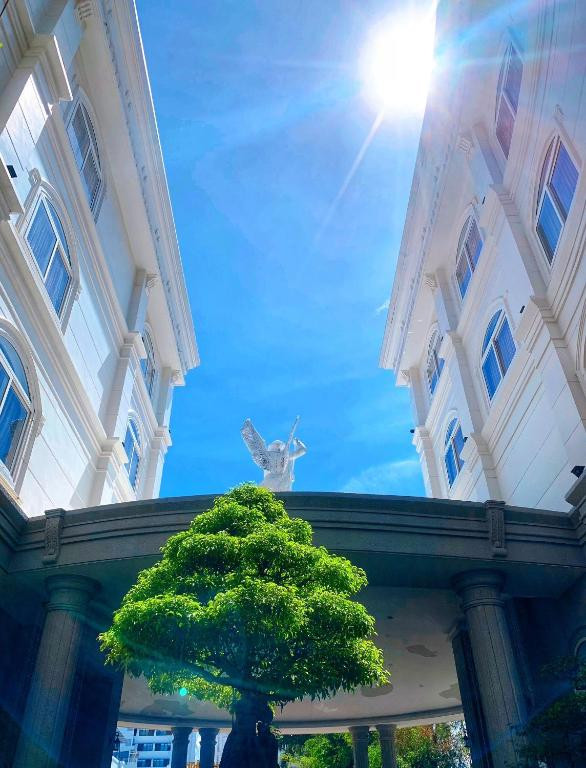 Фото отеля BOULEVARD HOTEL