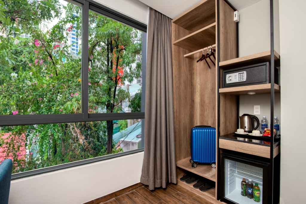 Фото отеля GOLDEN LOTUS CENTRAL HOTEL