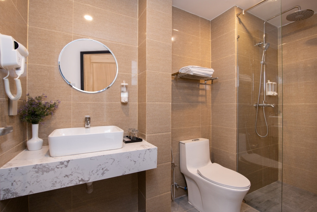 Фото отеля GOLDEN LOTUS CENTRAL HOTEL