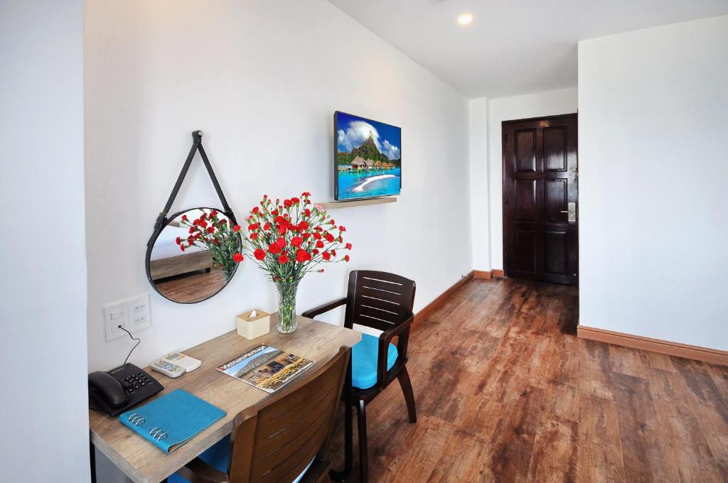 Фото отеля GOLDEN LOTUS