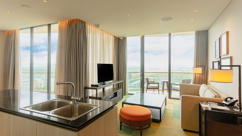 Фото отеля INTERCONTINENTAL PHU QUOC LONG BEACH RESORT