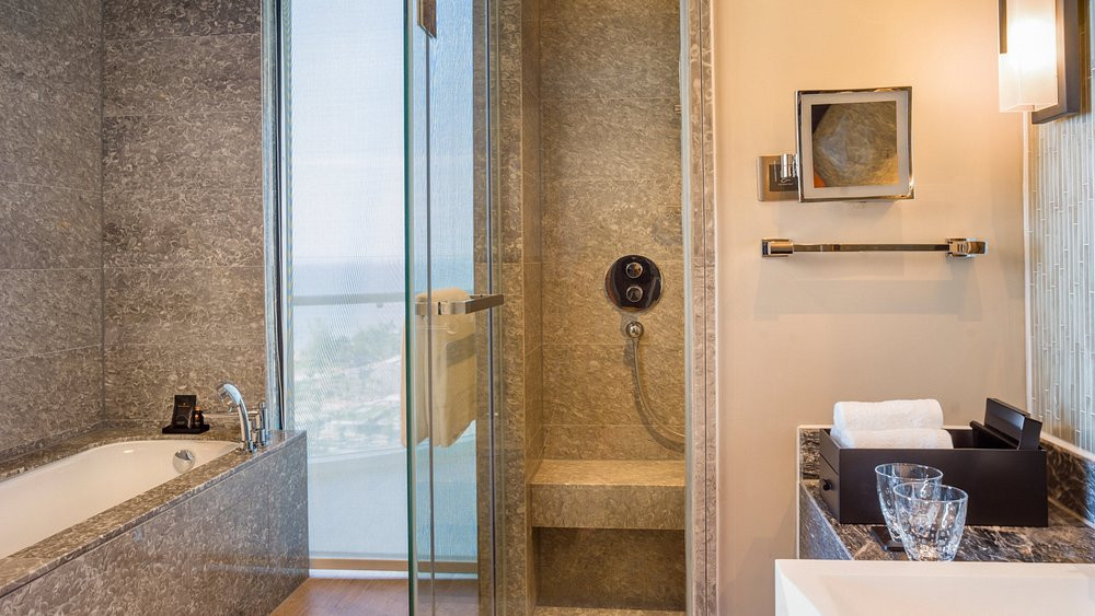 Фото отеля INTERCONTINENTAL PHU QUOC LONG BEACH RESORT