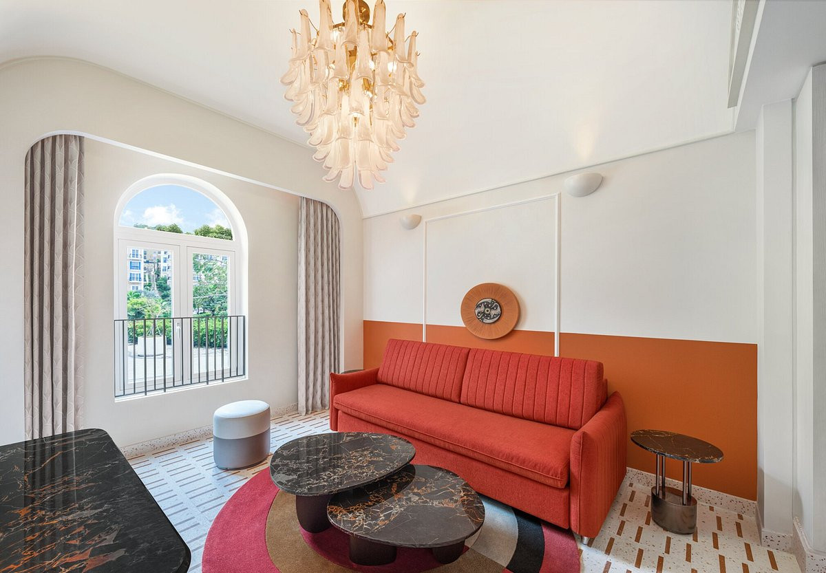 Фото отеля LA FESTA PHU QUOC CURIO COLLECTION BY HILTON