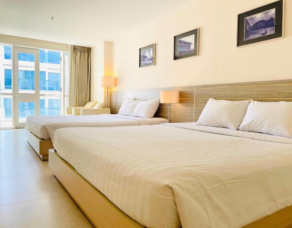 NHI PHI HOTEL