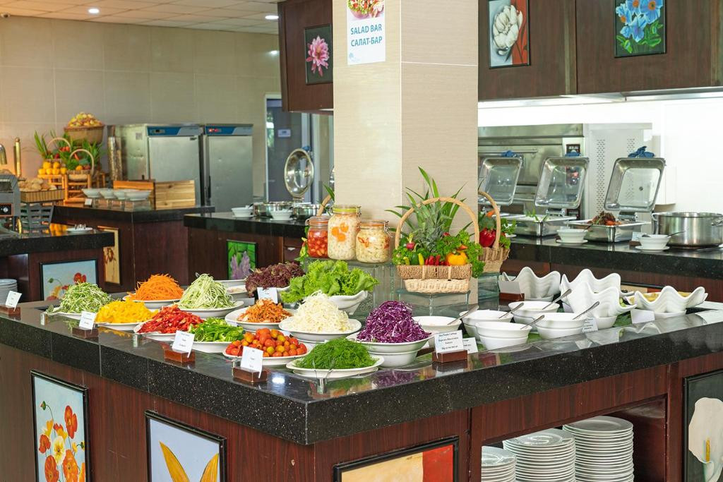 Фото отеля SAILING BAY BEACH RESORT & SPA (EX. DESSOLE SAILING BAY RESORT)