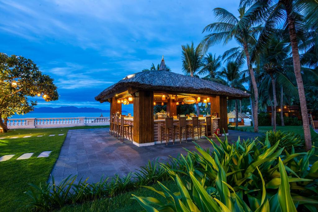 Фото отеля VINPEARL RESORT NHA TRANG