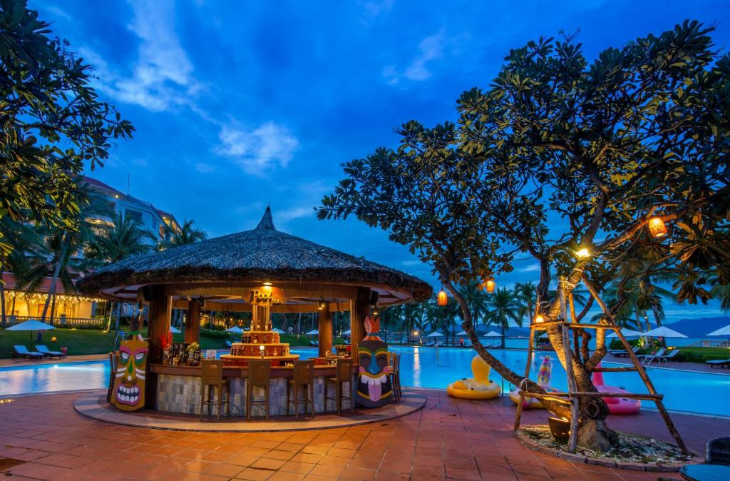 Фото отеля VINPEARL RESORT NHA TRANG
