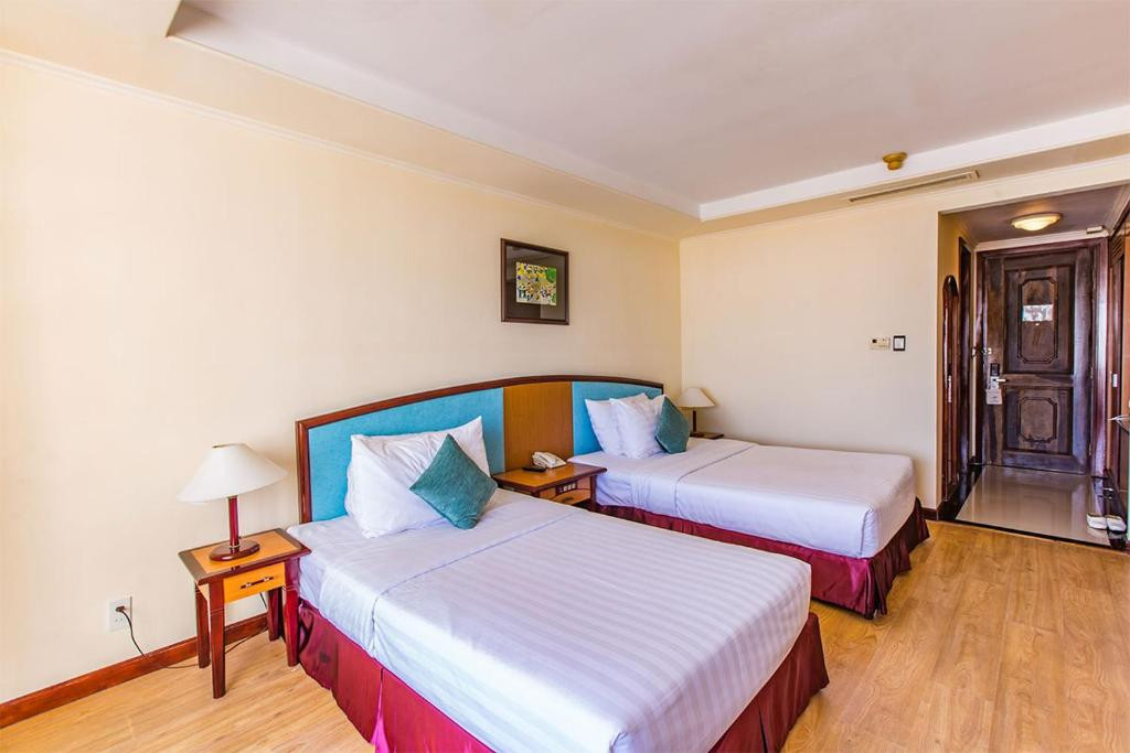 Фото отеля YASAKA SAIGON NHATRANG HOTEL